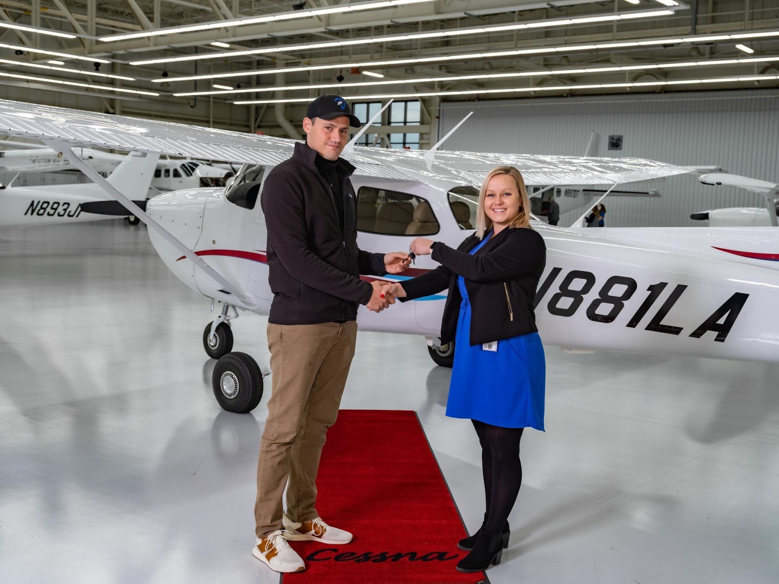 Get your commercial pilot license
