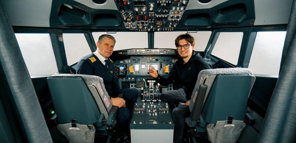 can i be a pilot with glasses
