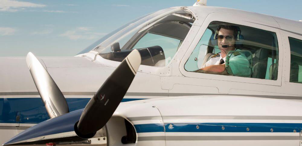 how old do you have to be to get a pilot's license