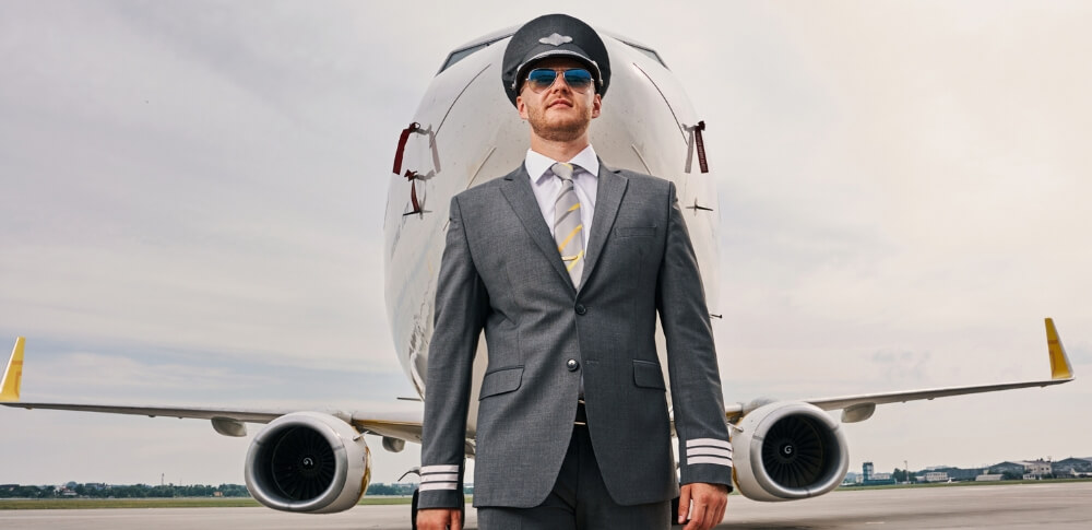 what can you do with a commercial pilot license